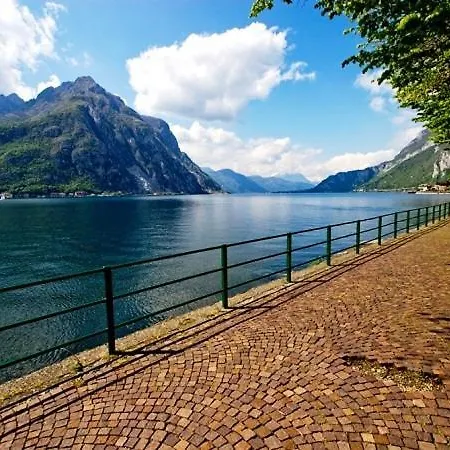 Sleeps 10 Apartament *